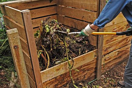 photo of wooden compost bin